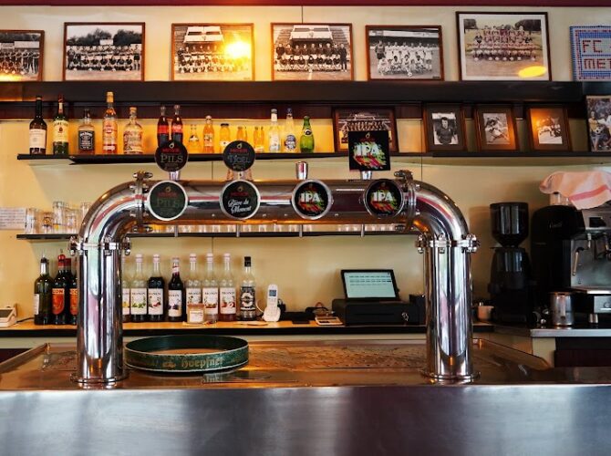 Restaurant Bar // Brasserie du Stade à Longeville-lès-Metz, France