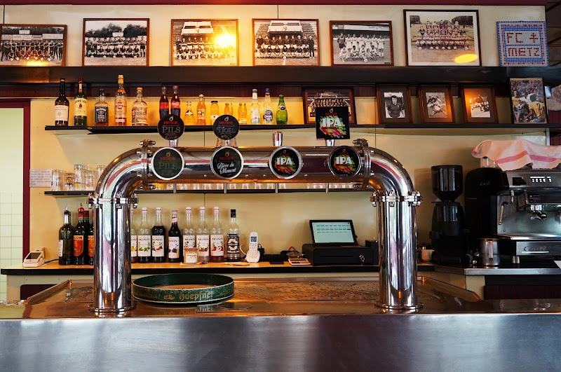 Restaurant Bar // Brasserie du Stade à Longeville-lès-Metz, France