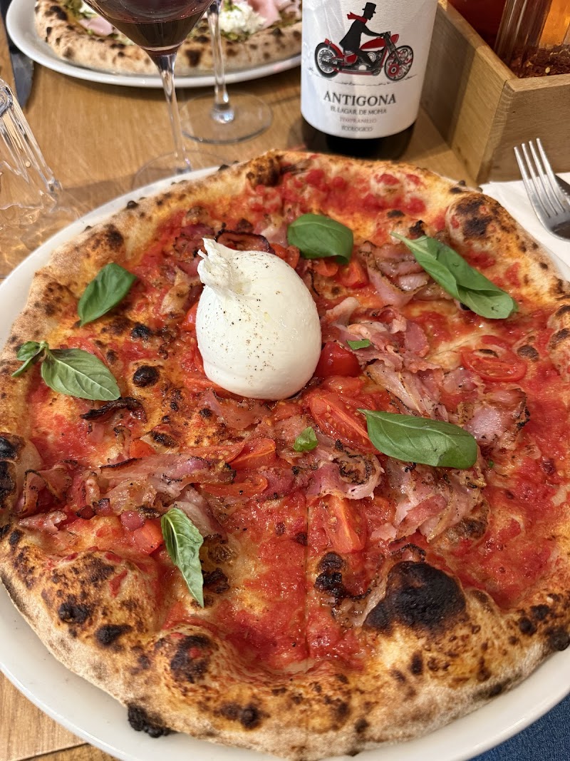 Restaurant Barbetta’s – Pizzeria de quartier & microbrasserie à Namur, Belgique — photo 2
