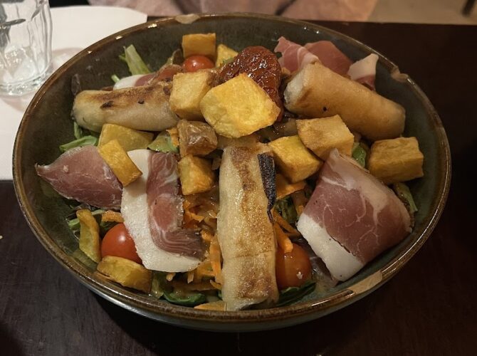 Batistou – Restaurant Père-Lachaise à Paris, France