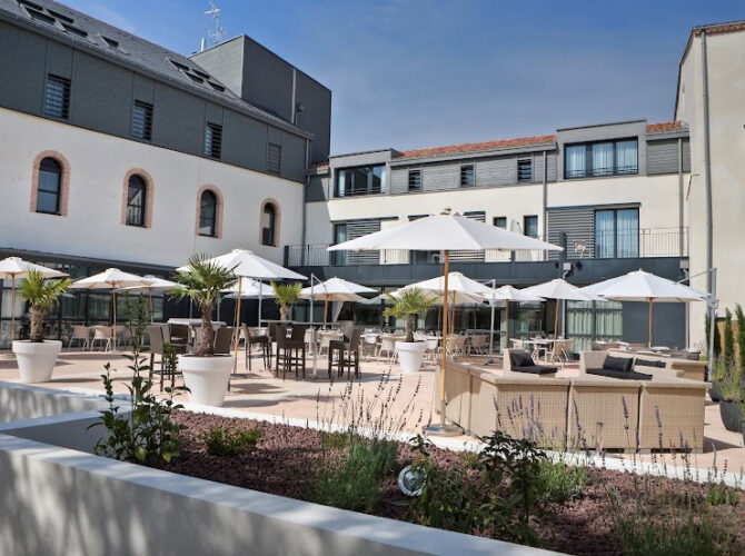 Restaurant Best Western Plus Villa Saint Antoine Hotel & Spa à Clisson, France