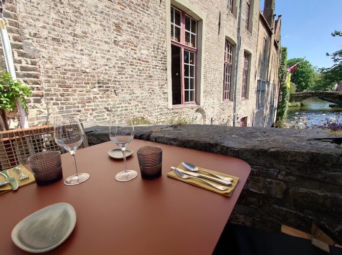 Restaurant Bistro Bruut à Bruges, Belgique