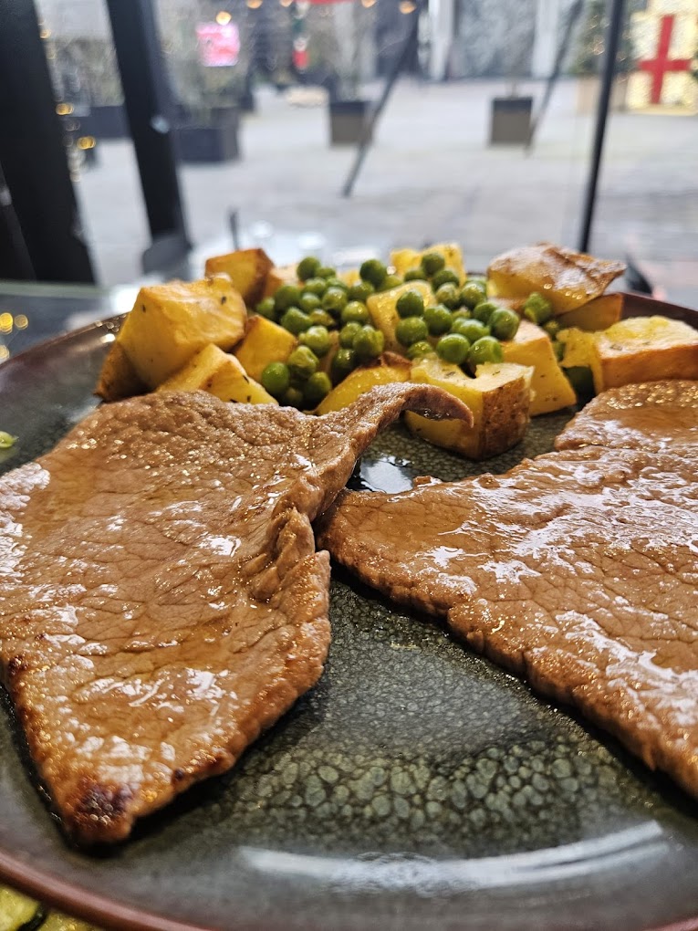 Restaurant Bistro V’diterraneo à Esch-sur-Alzette, Luxembourg — photo 1