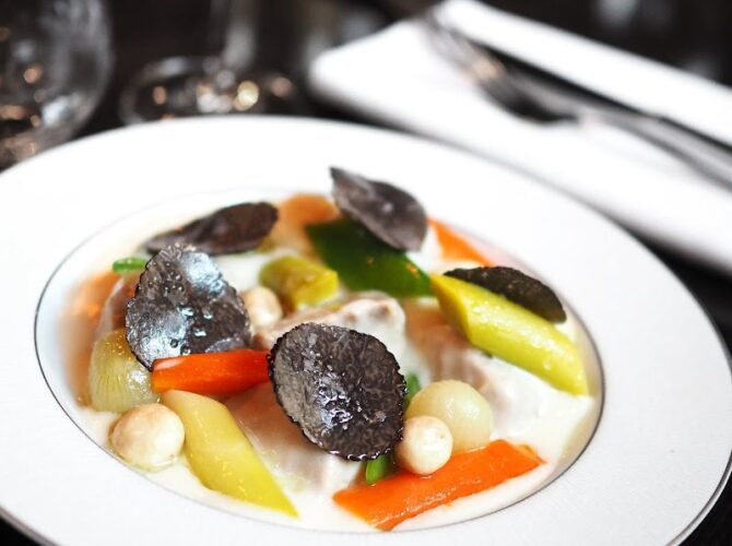 Restaurant Bistrot Marloe Paris à Paris, France