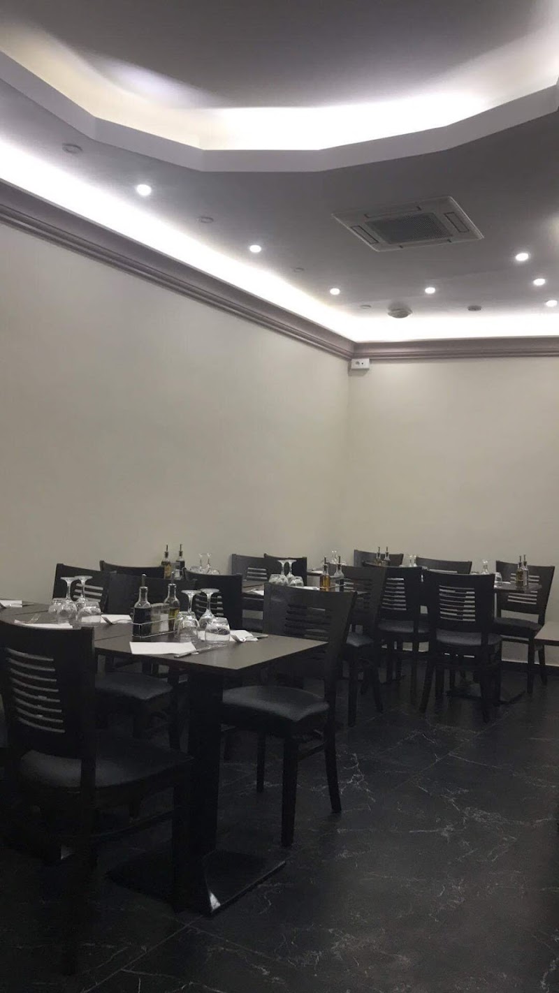 Restaurant Bon Gusto à Paris, France