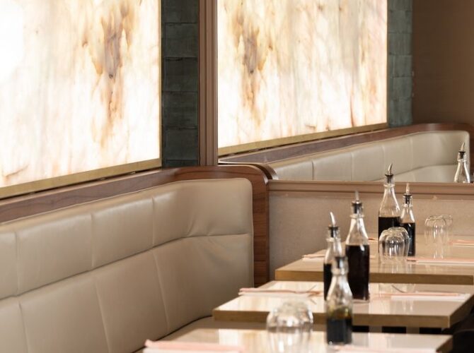 Restaurant Bozen Voltaire à Paris, France