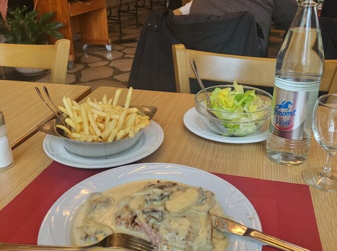 Restaurant Brasserie des Nations Sàrl à Luxembourg (Ville), Luxembourg