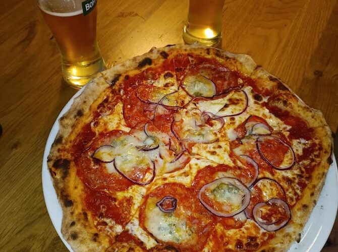 Restaurant Brasserie du stade Diff café à Differdange, Luxembourg