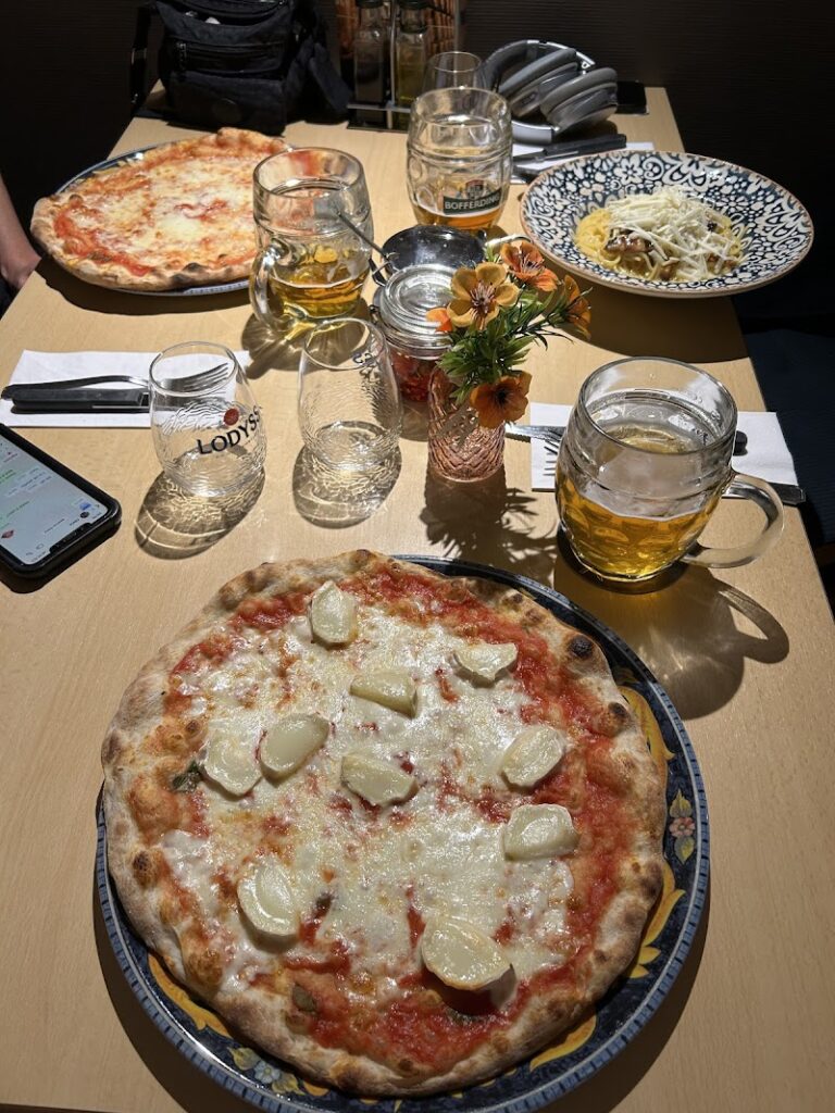 Brasserie Restaurant Pizzeria ” Bei der Uelzecht” à Hesperange, Luxembourg