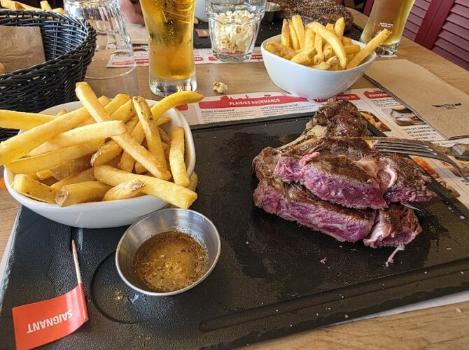 Restaurant Buffalo Grill Puget-sur-Argens à Puget-sur-Argens, France