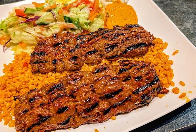 Restaurant Buffet Dost à Paris, France