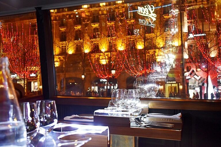 Restaurant Bustronome à Paris, France — photo 1