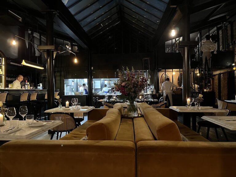Restaurant Caché à Paris, France — photo 1