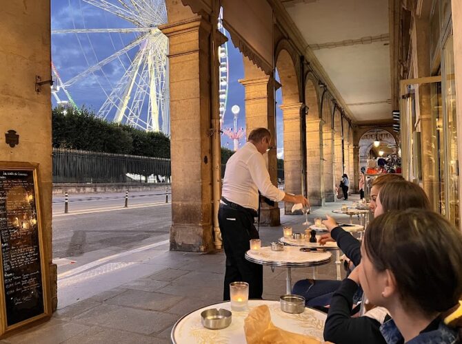 Restaurant Café Carrousel à Paris, France