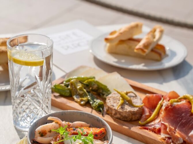 Restaurant Café de la Grande Plage à Biarritz, France