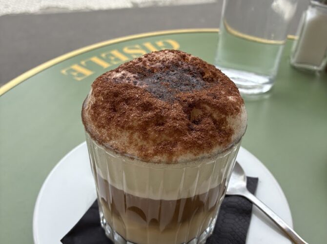 Restaurant Café Gisèle à Paris, France