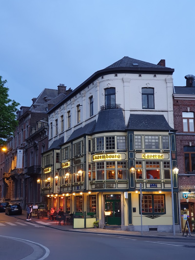 Restaurant Cafe Le Luxembourg à Charleroi, Belgique — photo 2