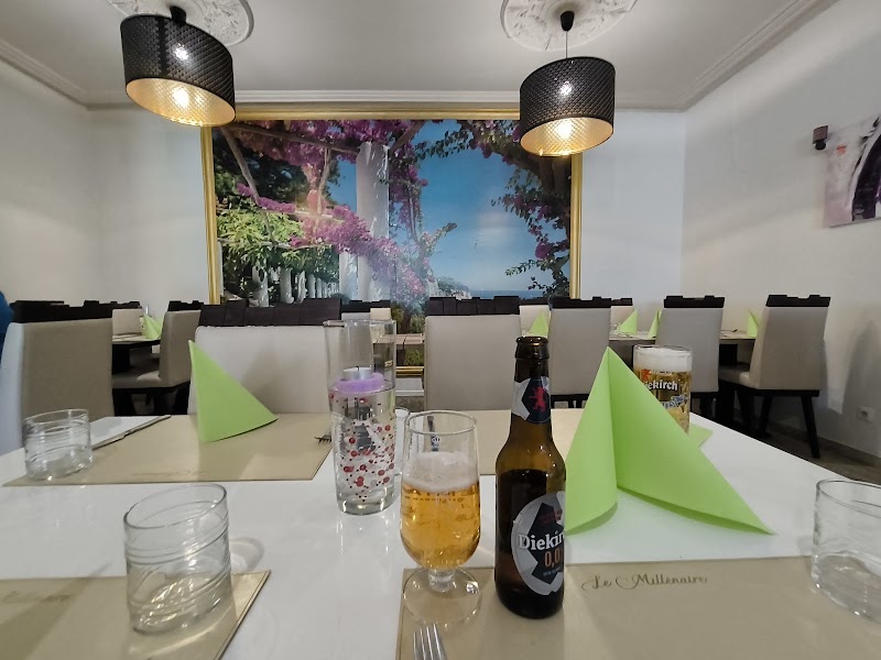 Restaurant Café Pizzeria le millenaire à Feulen, Luxembourg