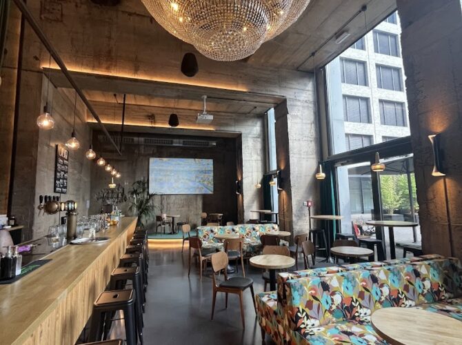 Restaurant Café Saga à Esch-sur-Alzette, Luxembourg