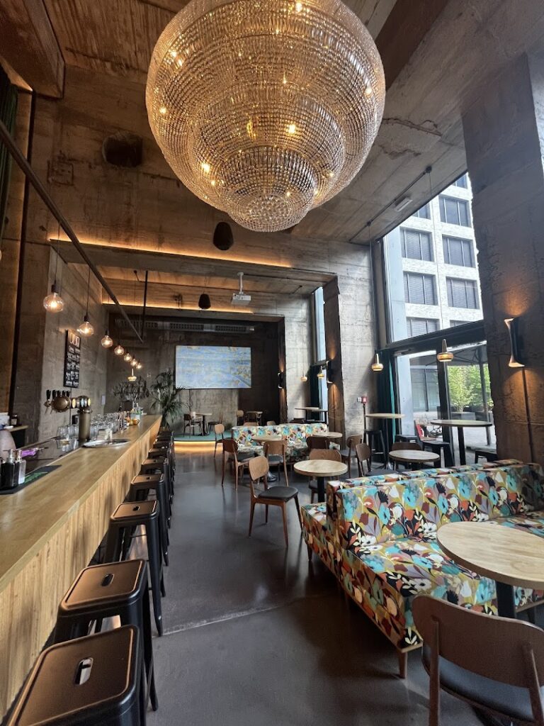 Restaurant Café Saga à Esch-sur-Alzette, Luxembourg