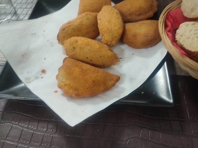 Restaurant Cantinho Lusitano à Juvisy-sur-Orge, France