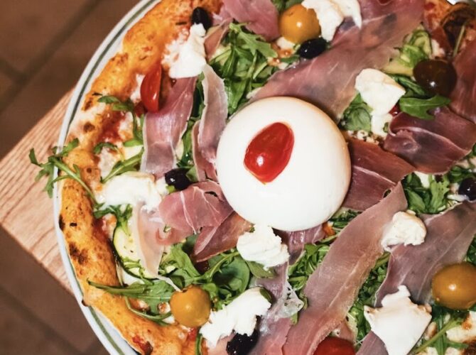 Restaurant CARIN’O PIZZA à Paris, France