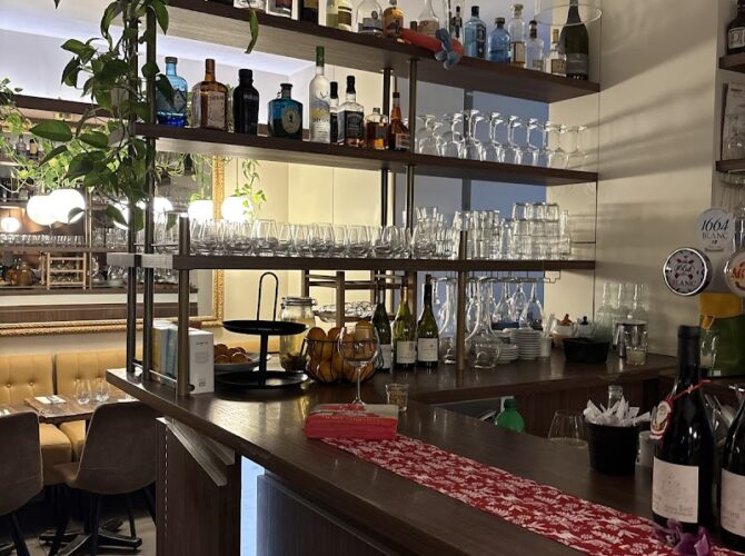 Restaurant Cha-L’Or à Paris, France