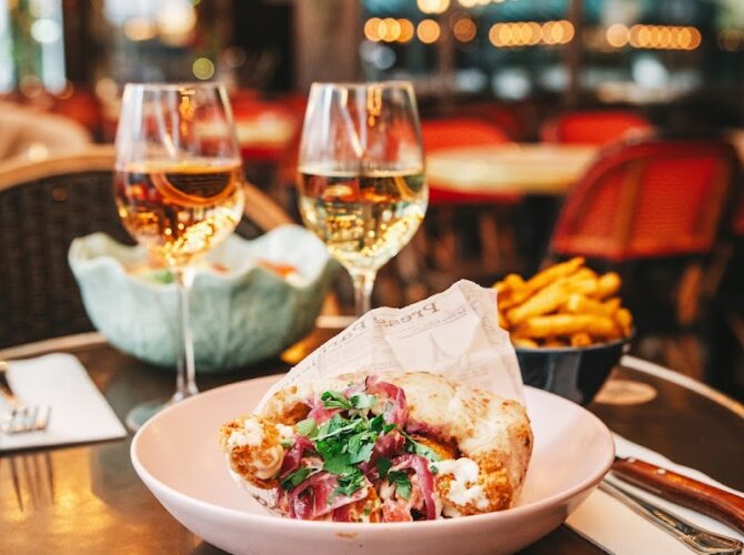 Restaurant CHARLY SAINT-HONORÉ à Paris, France