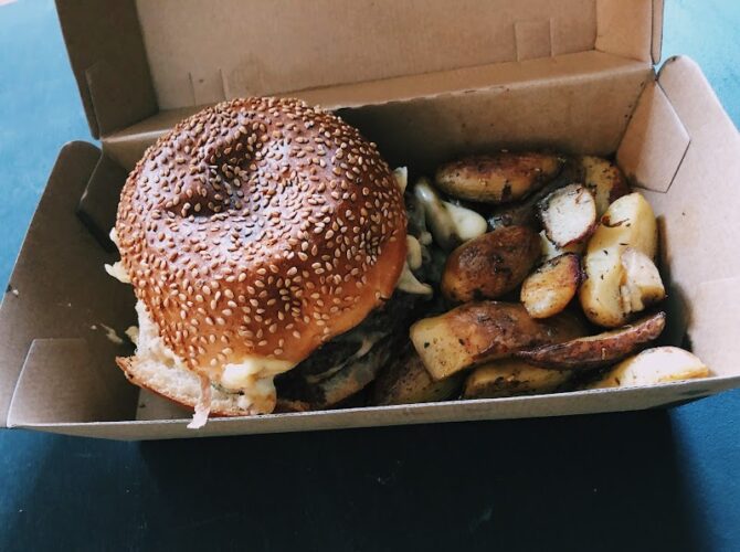 Restaurant Chéri-Chérie. à Paris, France