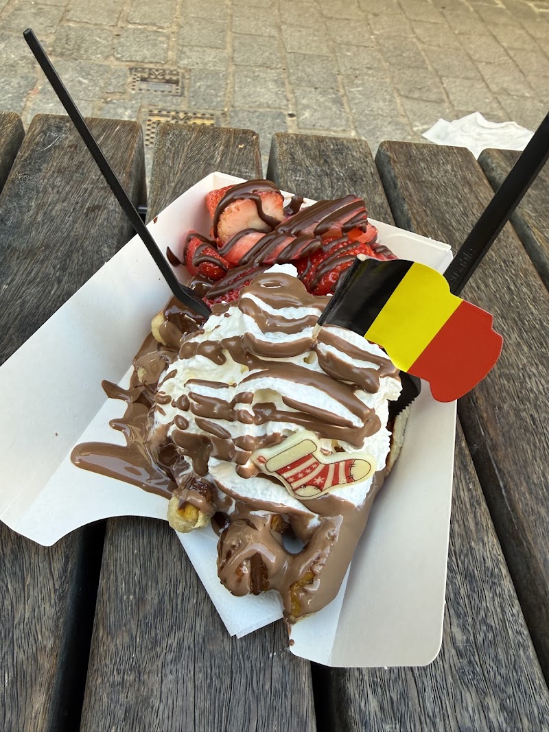Restaurant Chez Albert – Gauffres – Waffles à Bruges, Belgique — photo 3