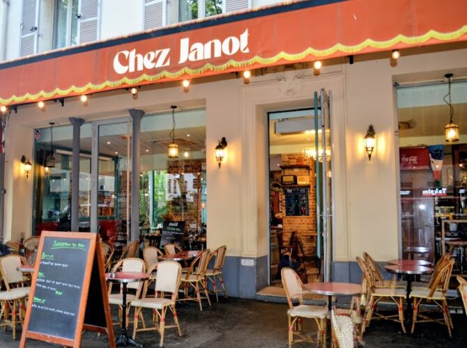 Restaurant Chez Janot à Paris, France