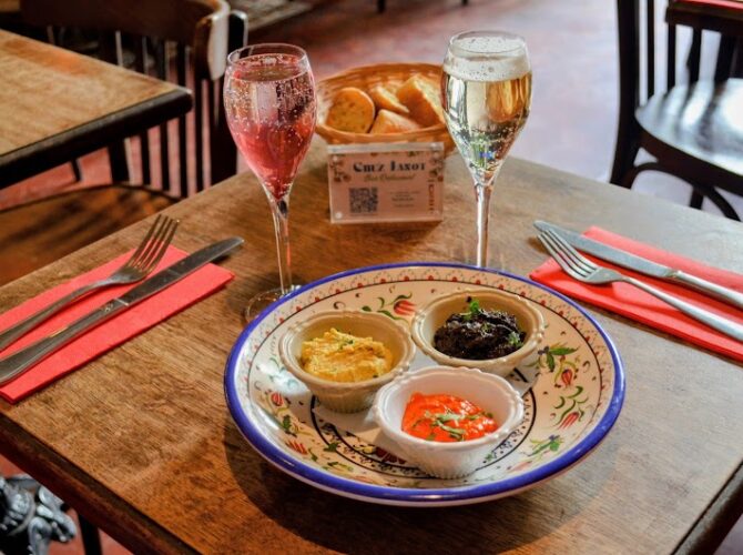 Restaurant Chez Janot à Paris, France