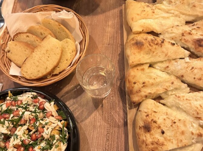 Restaurant Chez Magda à Paris, France