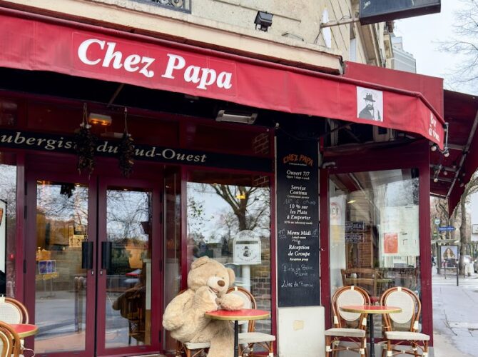 Restaurant Chez Papa 14ème à Paris, France