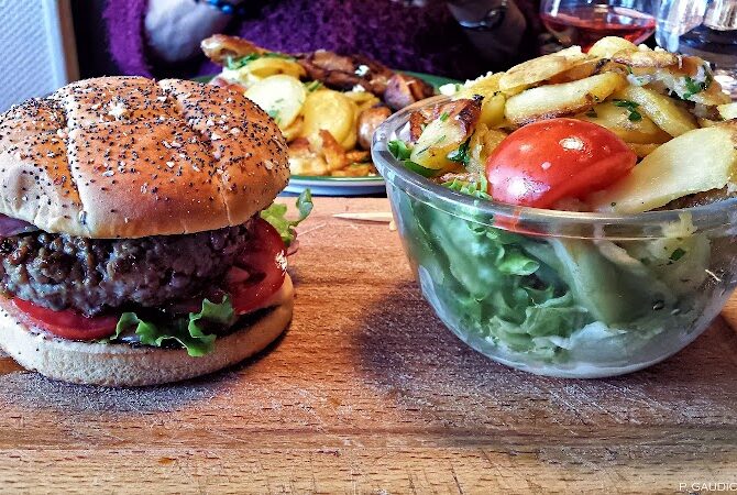 Restaurant Chez Papa 14ème à Paris, France