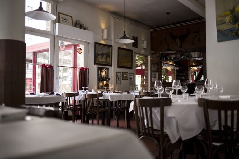 Restaurant Chez Trassoudaine à Paris, France — photo 1