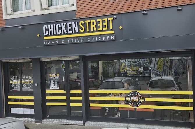 Restaurant Chicken Street Goussainville Naan & Fried Chicken à Goussainville, France