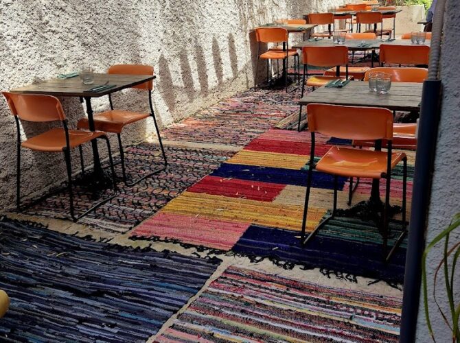 CHIFOUMI restaurant à Balaruc-le-Vieux, France