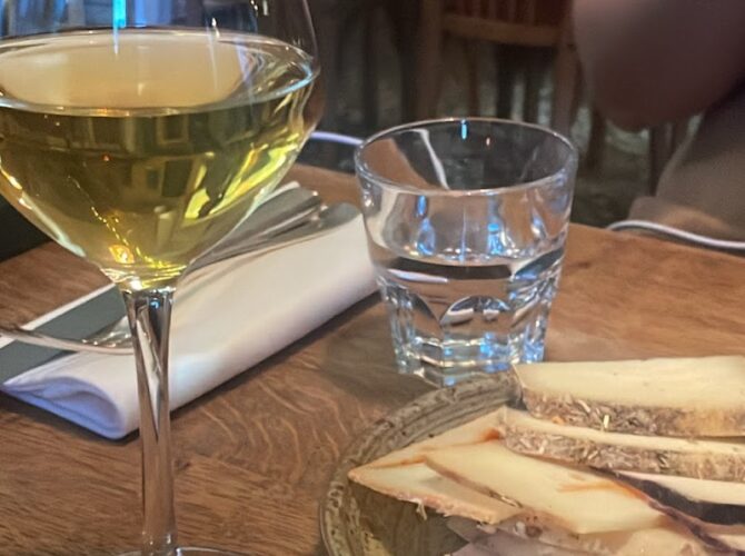 Restaurant Come a Casa à Paris, France