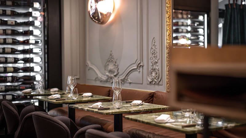 Restaurant Contraste à Paris, France