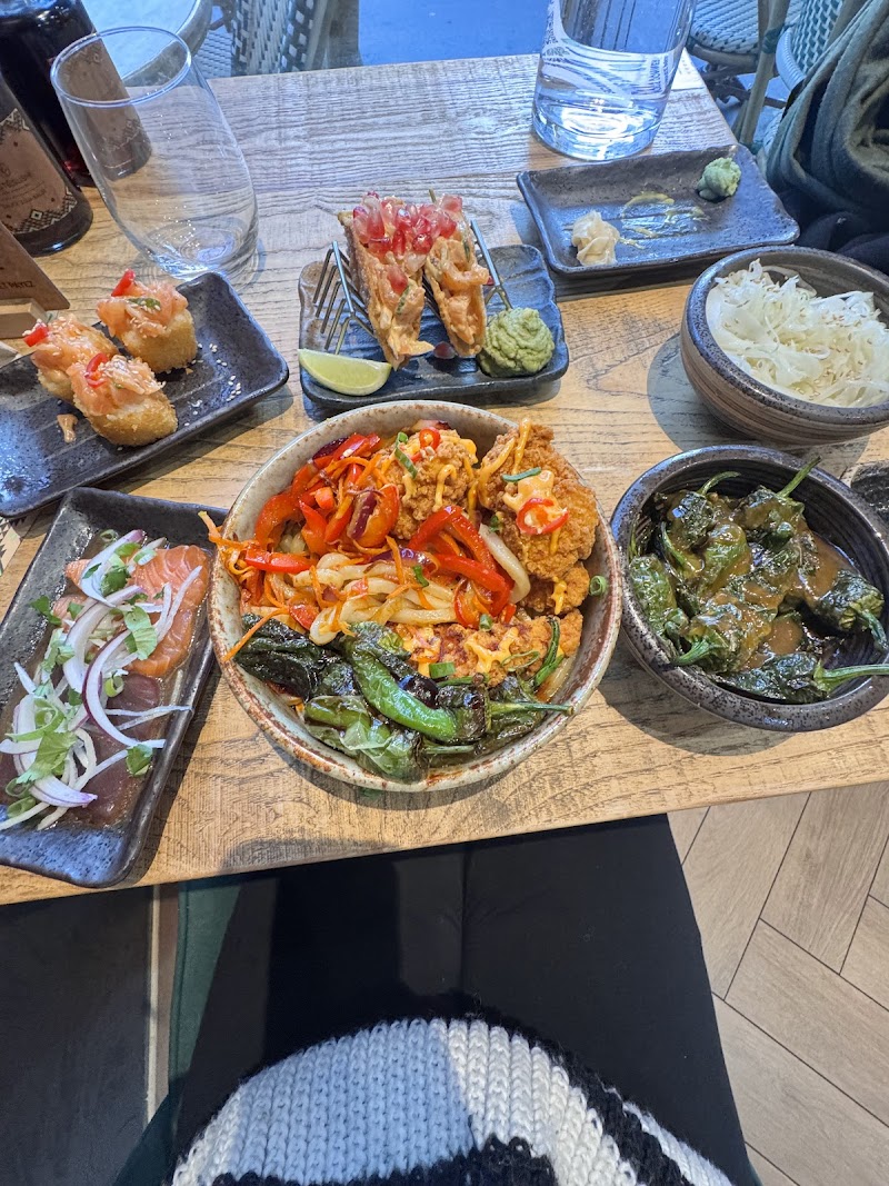 Restaurant Côté Sushi Voltaire à Paris, France — photo 2
