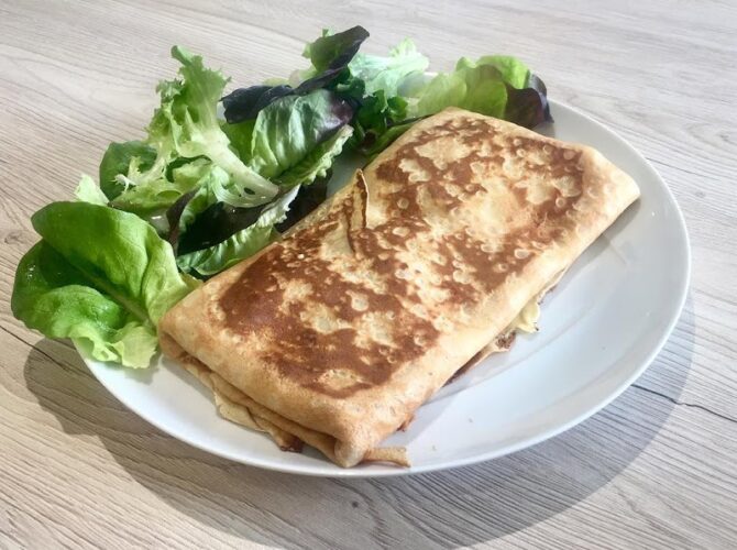 Restaurant Crêperie L’Arcade à Puget-sur-Argens, France