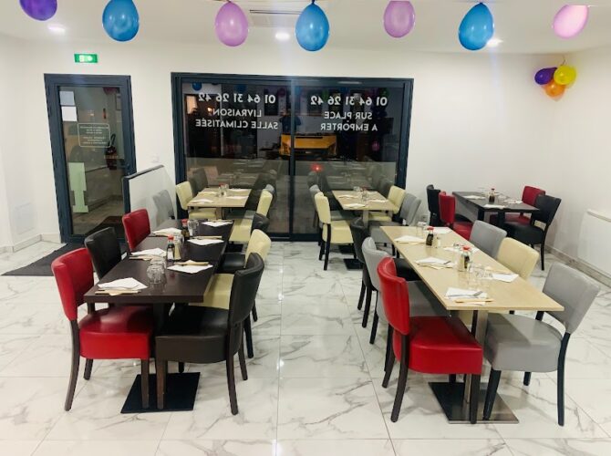 Restaurant Crispy Sushi & Wok Montereau à Montereau-Fault-Yonne, France