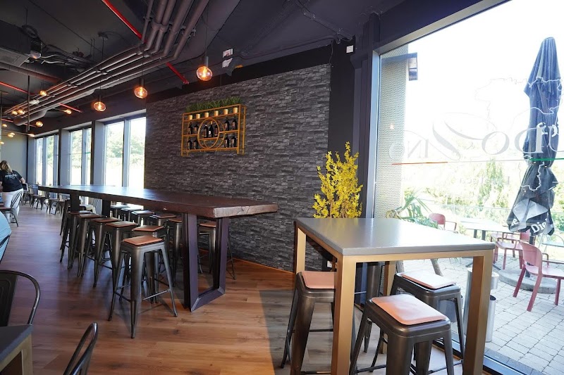 Restaurant CRUDO e VINO à Differdange, Luxembourg