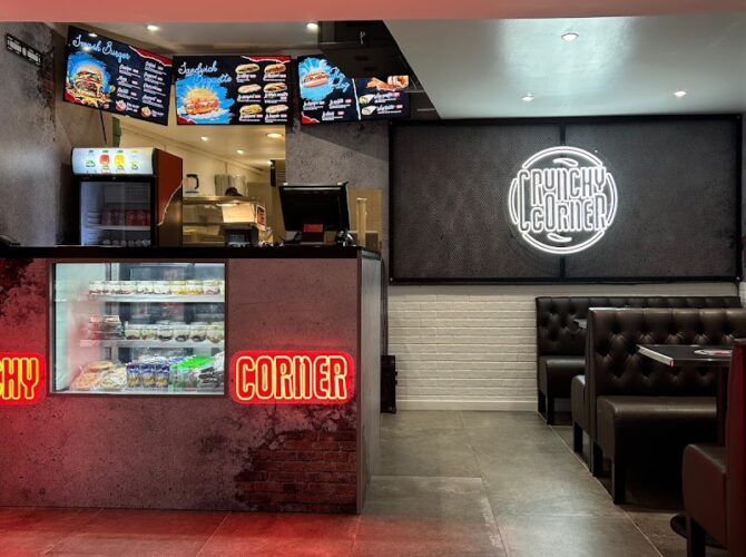 Restaurant Crunchy Corner à Pantin, France