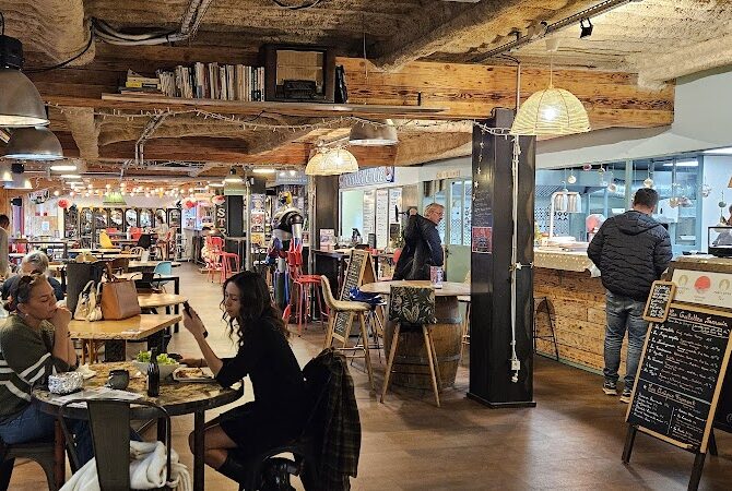 Restaurant Cuisine du monde by Foodbox à Puget-sur-Argens, France