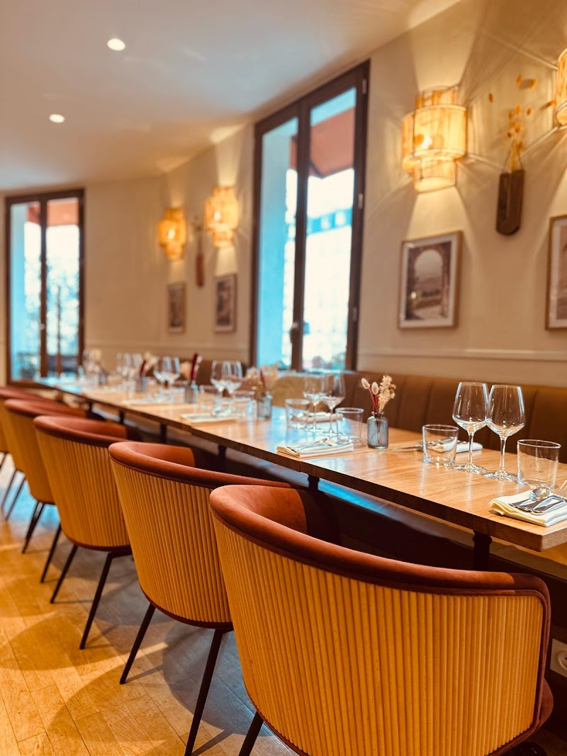 Restaurant Dame Augustine à Paris, France