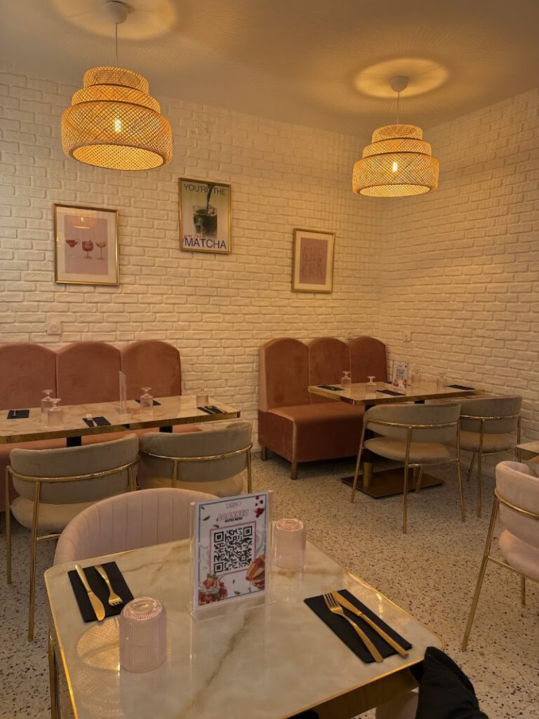 Restaurant Darling à Paris, France