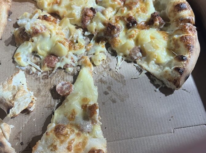 Restaurant Délices Pizza 77 Montereau à Montereau-Fault-Yonne, France