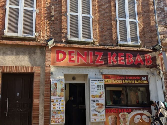 Restaurant Deniz Kebab à Toulouse, France